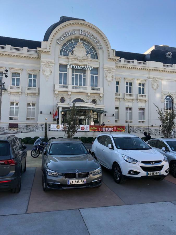 L'Etoile De Trouville Exterior photo